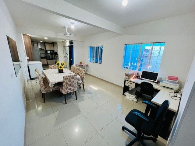 Foto do Sobrado - Sobrado com 3 dormitórios à venda, 280 m² por R$ 1.010.000,00 - Monte Castelo - São José dos Campos/SP | INDEPENDENCE NEGOCIOS IMOBILIARIOS LTDA
