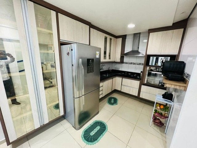 Foto do Sobrado - Sobrado com 3 dormitórios à venda, 280 m² por R$ 1.010.000,00 - Monte Castelo - São José dos Campos/SP | INDEPENDENCE NEGOCIOS IMOBILIARIOS LTDA