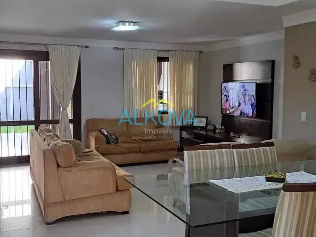 Sobrado com 326m² 4 quartos e 5 banheiros, à venda, no bairro Urbanova em São José dos Campos
