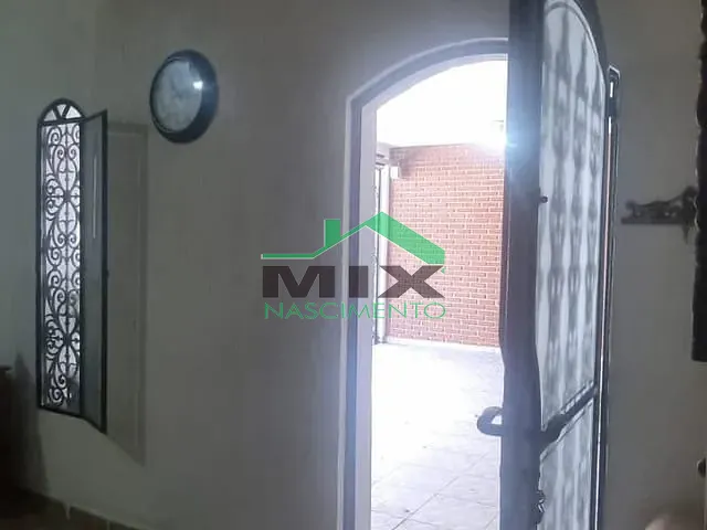 Sobrado com 207m² 4 quartos e 3 banheiros, à venda, no bairro Taboão em São Bernardo do Campo