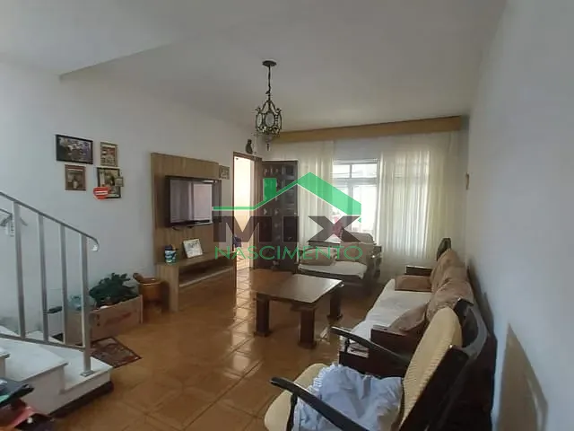 Sobrado com 200m² 3 quartos e 1 banheiro, à venda, no bairro Taboão em São Bernardo do Campo