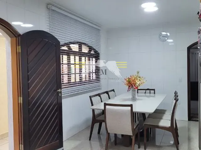 Sobrado 3 quartos e 3 banheiros, à venda, no bairro Parque Maria Luiza em São Paulo