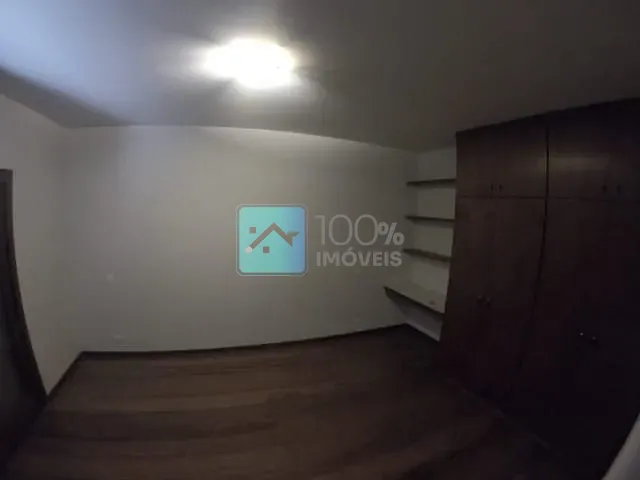 Sobrado com 640m² 4 quartos e 5 banheiros, à venda, no bairro Jardim das Colinas em São José dos Campos