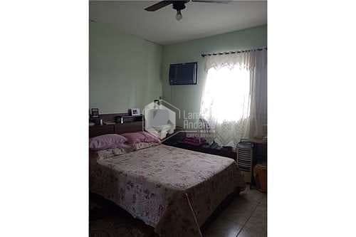 Foto do Sobrado-Sobrado para venda em Vila Caiúba com 3 quartos, sendo 1 suíte, 340m²