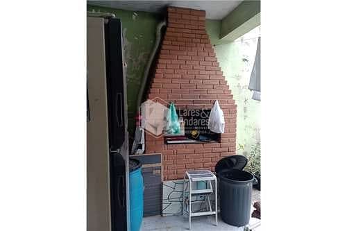 Foto do Sobrado-Sobrado para venda em Vila Caiúba com 3 quartos, sendo 1 suíte, 340m²