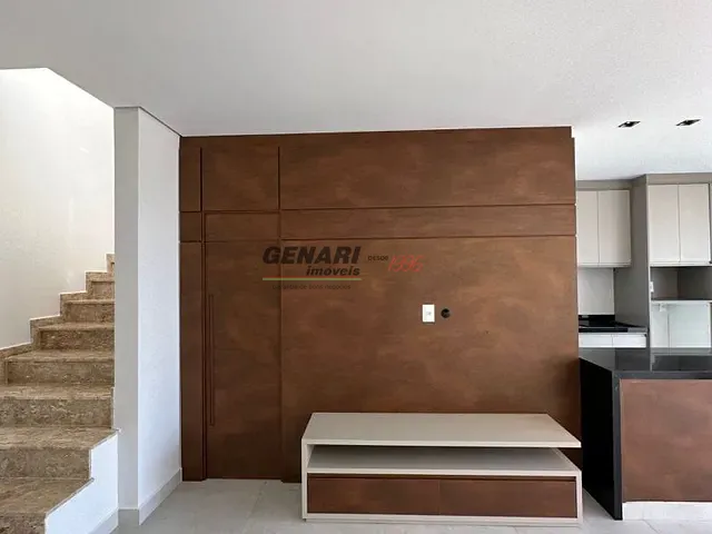 Sobrado com 216m² 3 quartos e 4 banheiros, à venda, no bairro Loteamento Park Gran Reserve em Indaiatuba