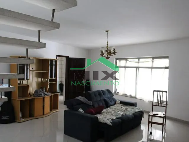 Sobrado com 400m² 4 quartos e 2 banheiros, à venda, no bairro Vila Moraes em São Paulo