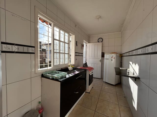 Casa com 425m² 4 quartos e 3 banheiros, à venda, no bairro Obelisco em Pelotas