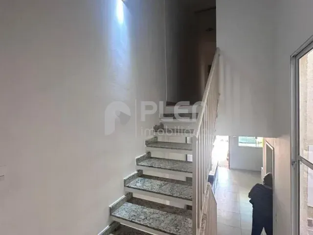 Sobrado 3 quartos e 2 banheiros, à venda, no bairro Parada Inglesa em São Paulo