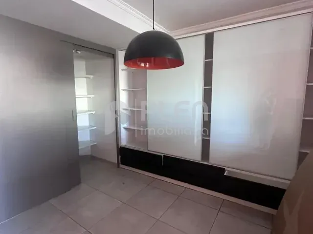 Sobrado 3 quartos e 2 banheiros, à venda, no bairro Parada Inglesa em São Paulo