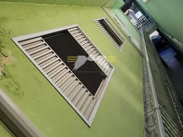 Sobrado com 250m² 3 quartos e 2 banheiros, à venda, no bairro Jardim Marília em São Paulo