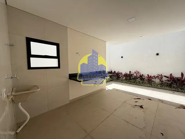 Sobrado com 150m² 3 quartos e 1 banheiro, à venda, no bairro Vila Yara em Osasco