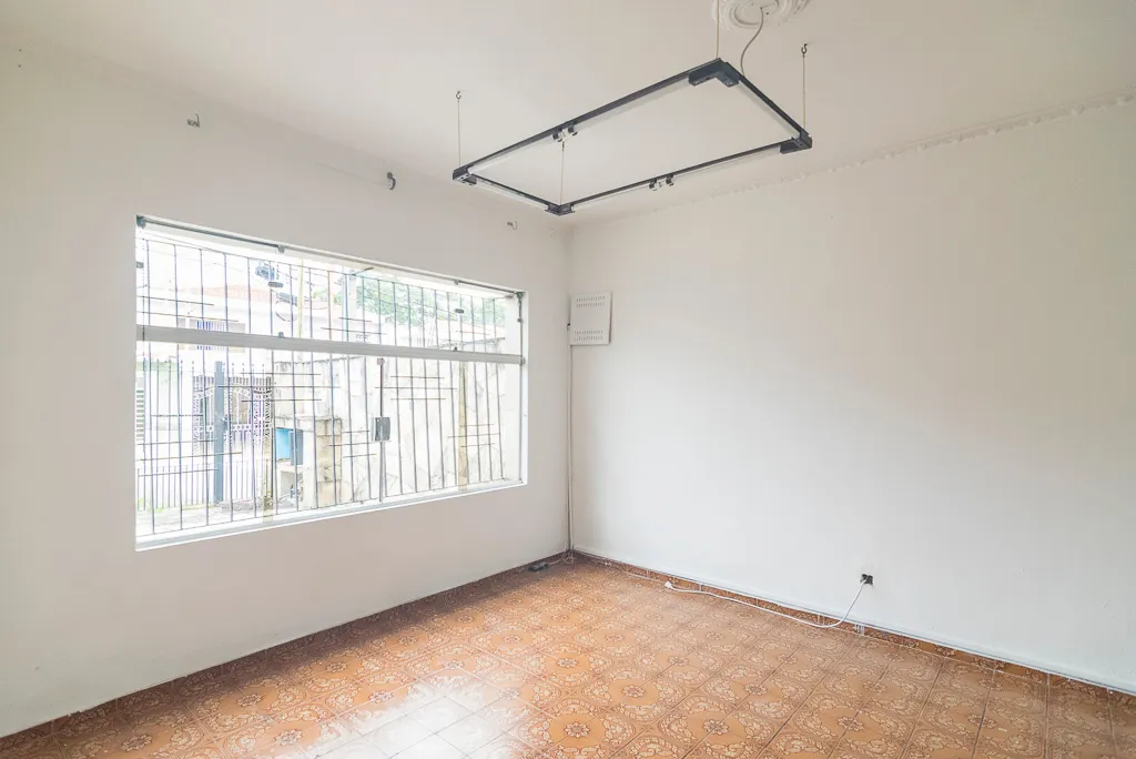 Sobrado para venda em Vila Scarpelli com 3 quartos, 209m²