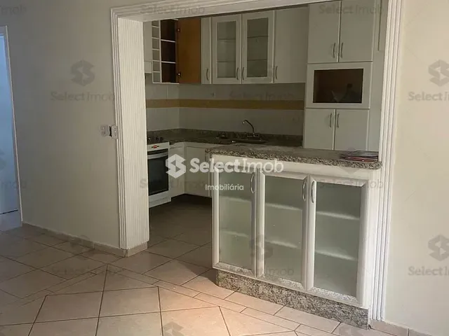 Sobrado com 105m² 3 quartos e 2 banheiros, à venda, no bairro Parque São Vicente em Mauá