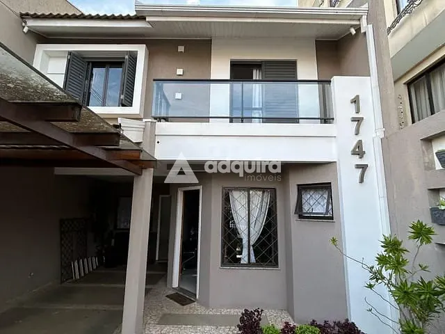 Sobrado 3 quartos e 3 banheiros, à venda, no bairro Orfãs em Ponta Grossa