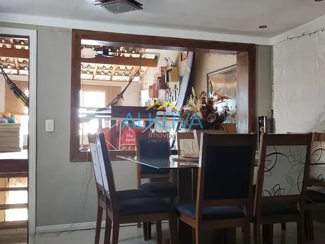 Sobrado com 188m² 4 quartos e 3 banheiros, à venda, no bairro Centro em São José dos Campos