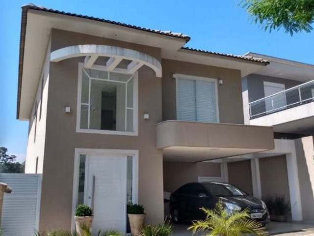 Sobrado com 360m² 3 quartos e 3 banheiros, à venda, no bairro Jardim Colibri em Cotia