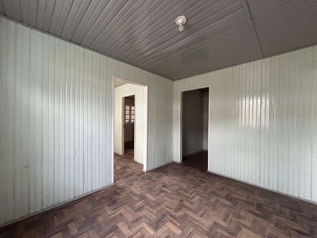 Casa com 300m² 5 quartos e 3 banheiros, à venda, no bairro Fragata em Pelotas