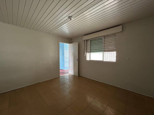 Casa com 300m² 5 quartos e 3 banheiros, à venda, no bairro Fragata em Pelotas