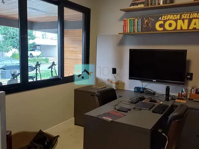 Sobrado com 450m² 4 quartos e 5 banheiros, para alugar, no bairro Urbanova em São José dos Campos