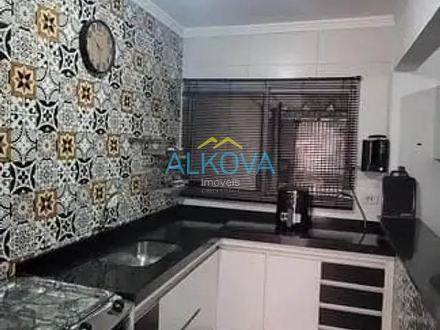 Sobrado com 150m² 3 quartos e 2 banheiros, à venda, no bairro Conjunto Residencial Trinta e Um de Março em São José dos Campos