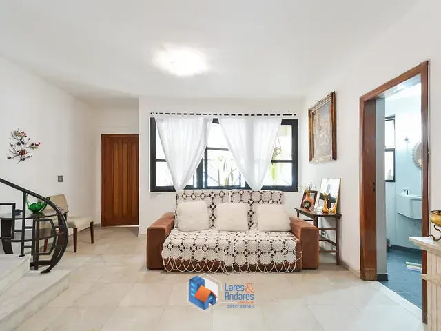 Sobrado com 1000m² 4 quartos e 6 banheiros, à venda, no bairro Vila Monumento em São Paulo