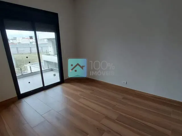 Sobrado com 280m² 3 quartos e 2 banheiros, à venda, no bairro Recanto dos Eucaliptos em São José dos Campos