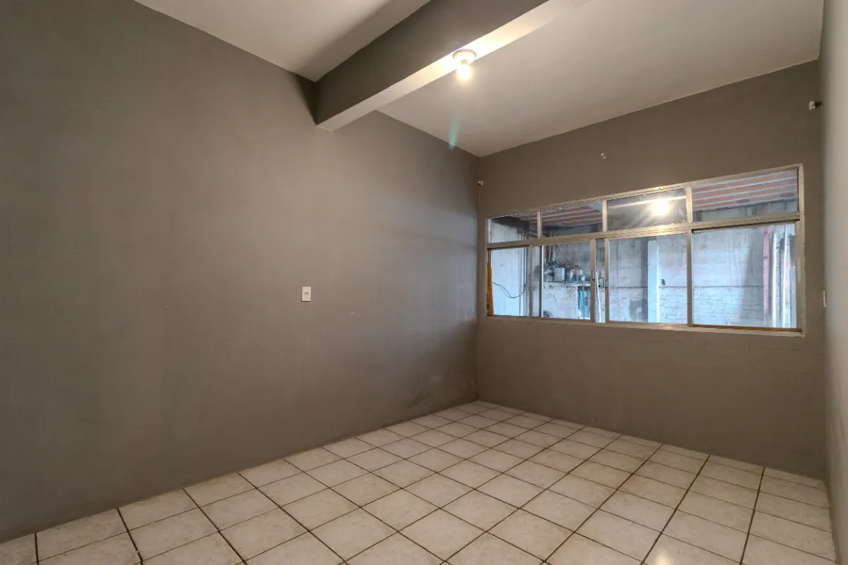 Sobrado para venda em Jardim Miriam com 3 quartos, 121m²