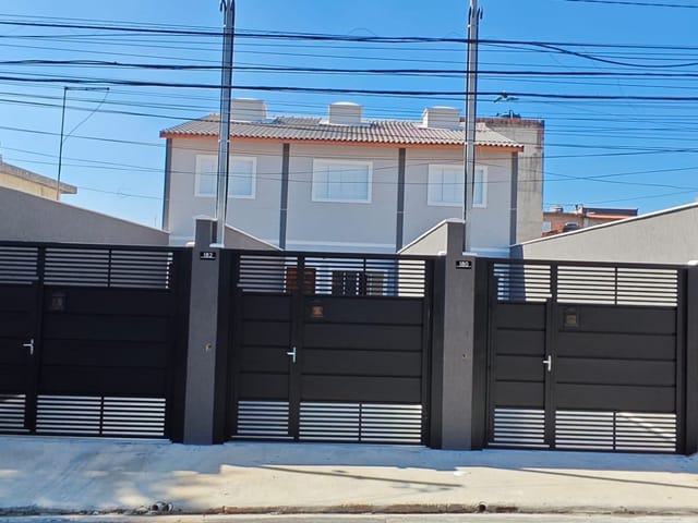 Sobrado 2 quartos e 1 banheiro, à venda, no bairro Vila Siria em São Paulo