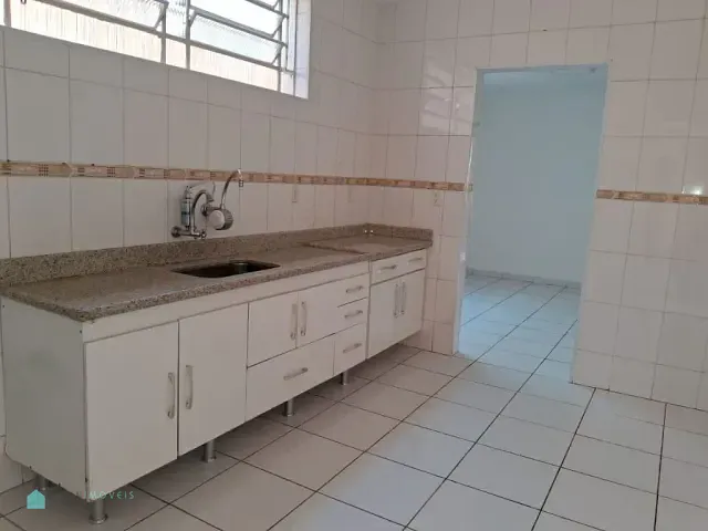 Sobrado com 160m² 3 quartos e 5 banheiros, para alugar, no bairro Jardim Monjolo em São Paulo