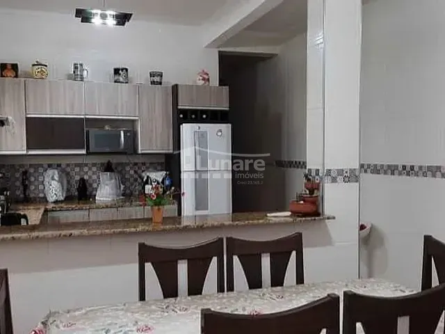 Sobrado com 150m² 2 quartos e 2 banheiros, à venda, no bairro Residencial Colinas do Aruã em Mogi das Cruzes