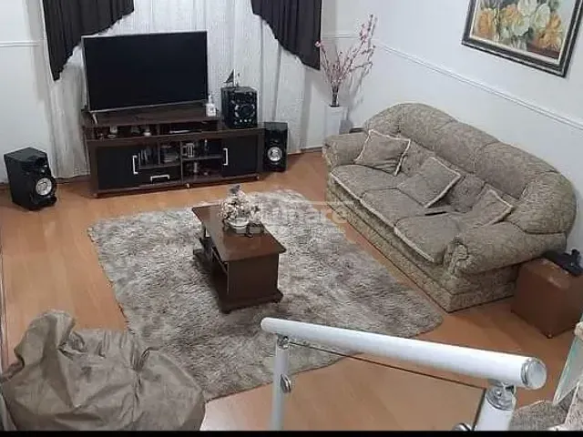 Sobrado com 150m² 2 quartos e 2 banheiros, à venda, no bairro Residencial Colinas do Aruã em Mogi das Cruzes