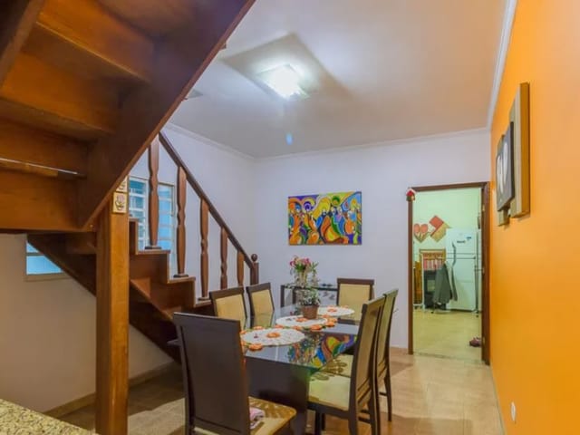 Foto do Sobrado - Sobrado com 4 dormitórios à venda por R$ 640.000,00 - Conjunto Residencial Trinta e Um de Março - São José dos Campos/SP | RUSSI IMÓVEIS