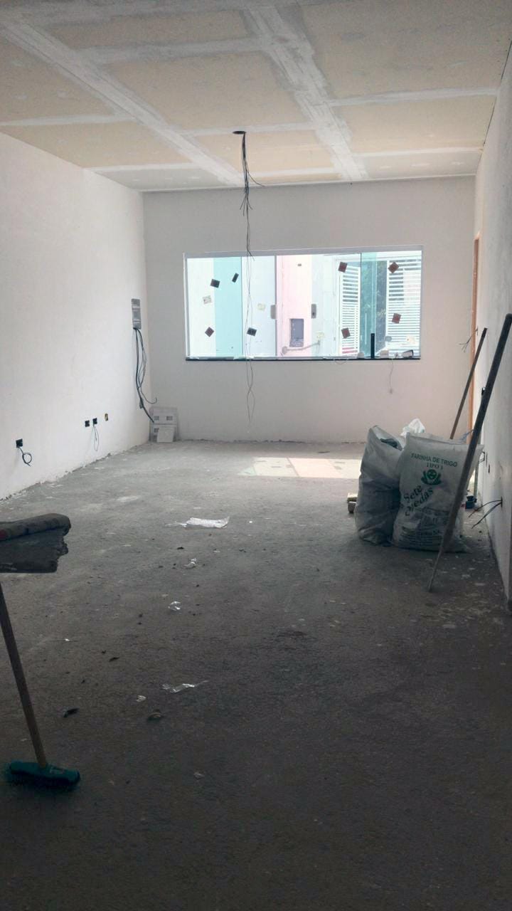 Sobrado à venda 4 Quartos, 2 Suites, 4 Vagas, 249M², Olímpico, São Caetano do Sul - SP