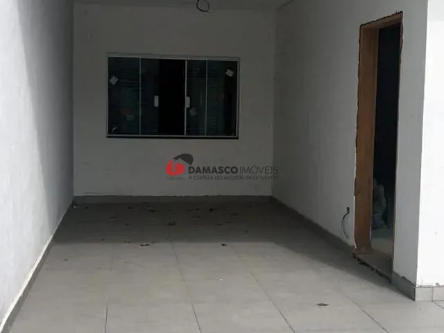 Sobrado 4 quartos e 1 banheiro, à venda, no bairro Olímpico em São Caetano do Sul