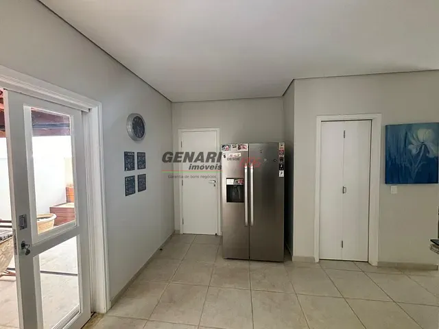 Sobrado com 150m² 3 quartos e 3 banheiros, à venda, no bairro Villaggio Di Itaici em Indaiatuba