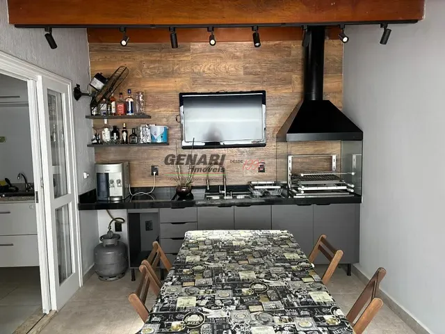 Sobrado com 150m² 3 quartos e 3 banheiros, à venda, no bairro Villaggio Di Itaici em Indaiatuba