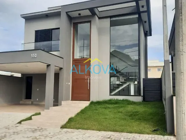 Sobrado com 250m² 3 quartos e 3 banheiros, à venda, no bairro Loteamento Floresta em São José dos Campos