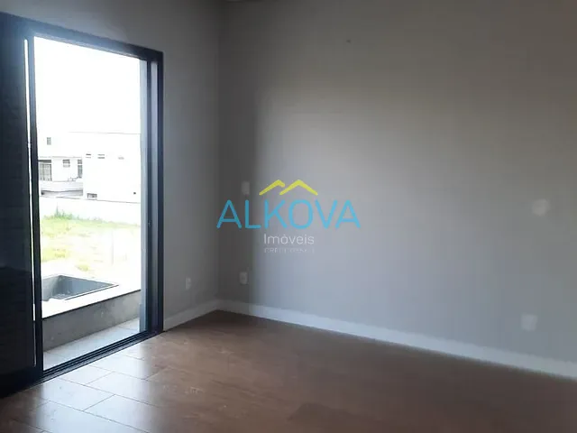Sobrado com 250m² 3 quartos e 3 banheiros, à venda, no bairro Loteamento Floresta em São José dos Campos