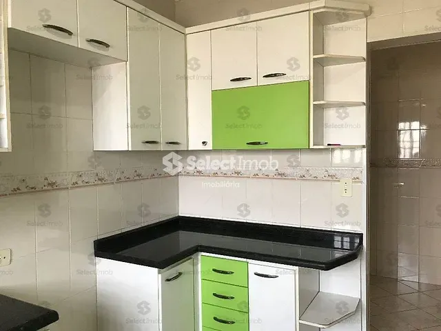 Sobrado com 100m² 3 quartos e 1 banheiro, à venda, no bairro Colônia em Ribeirão Pires