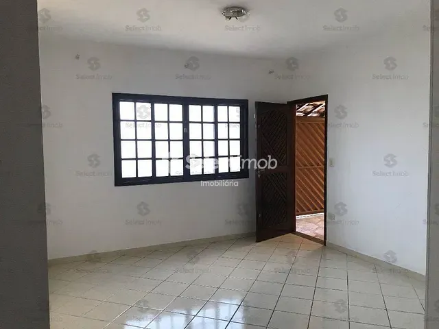 Sobrado com 100m² 3 quartos e 1 banheiro, à venda, no bairro Colônia em Ribeirão Pires