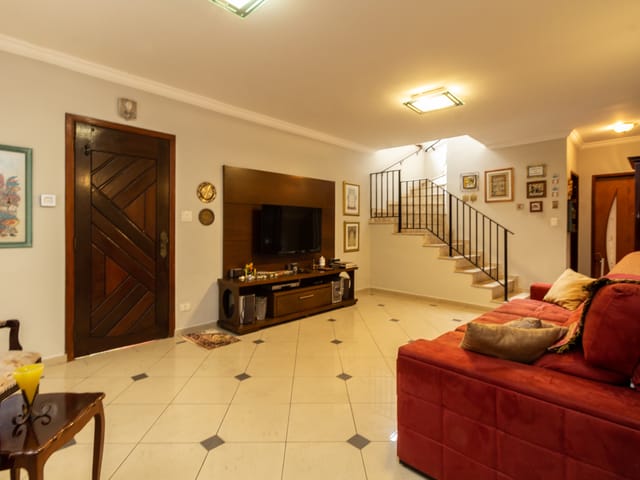 Sobrado com 330m² 3 quartos e 4 banheiros, à venda, no bairro Vila Nova Caledônia em São Paulo