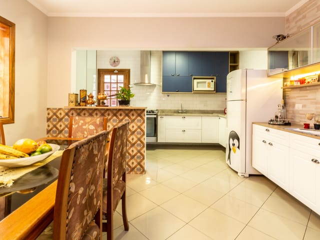 Sobrado com 330m² 3 quartos e 4 banheiros, à venda, no bairro Vila Nova Caledônia em São Paulo