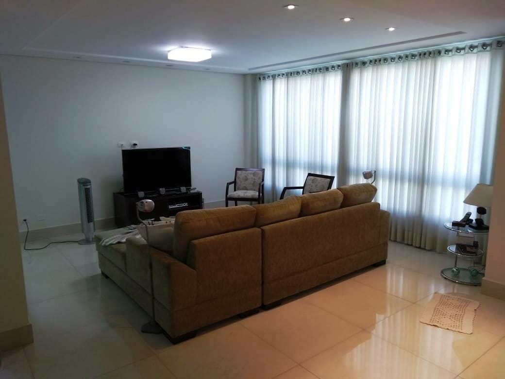 Sobrado à venda 3 Quartos, 3 Suites, 6 Vagas, 306M², Olímpico, São Caetano do Sul - SP