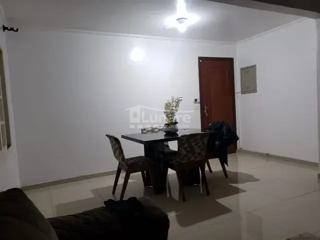 Sobrado com 190m² 3 quartos e 4 banheiros, à venda, no bairro Vila Santa Helena em Mogi das Cruzes