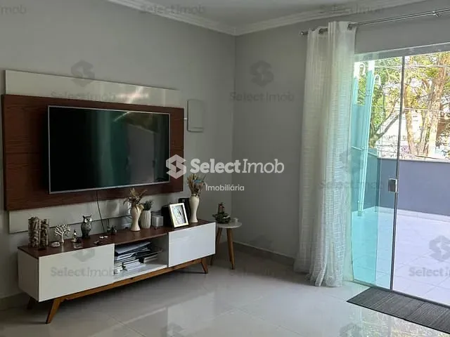 Sobrado com 200m² 3 quartos e 2 banheiros, à venda, no bairro Jardim Las Vegas em Santo André