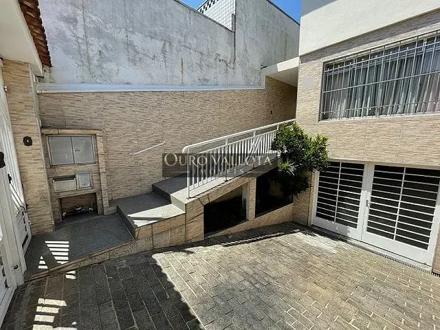 Sobrado à venda, no bairro Vila Zelina em São Paulo