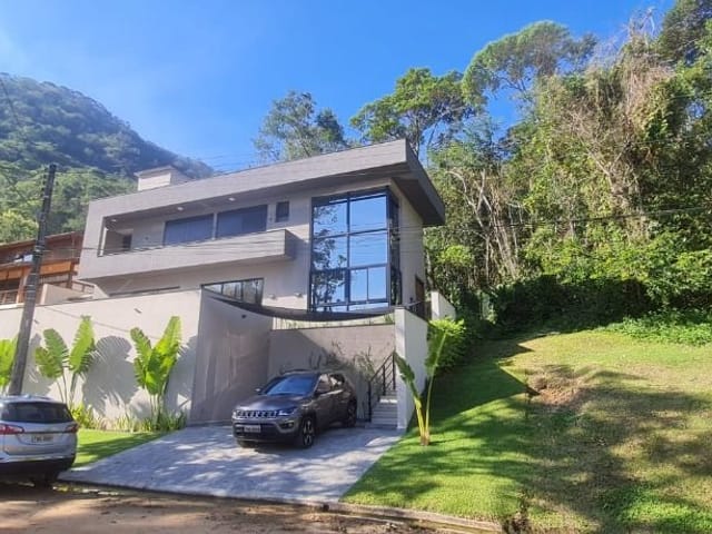 Foto do Sobrado - Sobrado com 4 dormitórios à venda, 230 m² por R$ 2.700.000,00 - Condomínio Recanto da Lagoinha - Ubatuba/SP | RUSSI IMÓVEIS