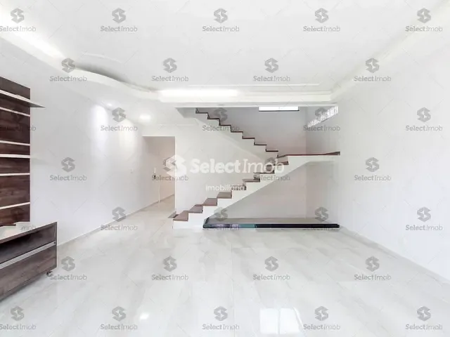 Sobrado com 273m² 3 quartos e 3 banheiros, à venda, no bairro Jardim Guapituba em Mauá