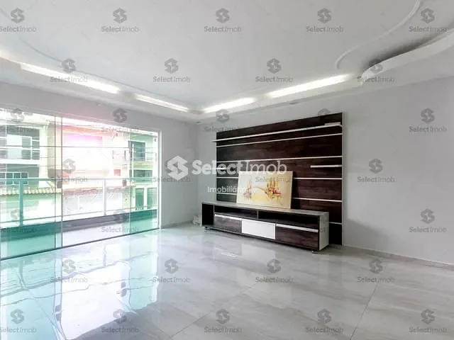 Sobrado com 273m² 3 quartos e 3 banheiros, à venda, no bairro Jardim Guapituba em Mauá
